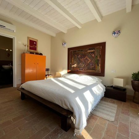Pioppi Neri R&B Bed & Breakfast Felino Dış mekan fotoğraf